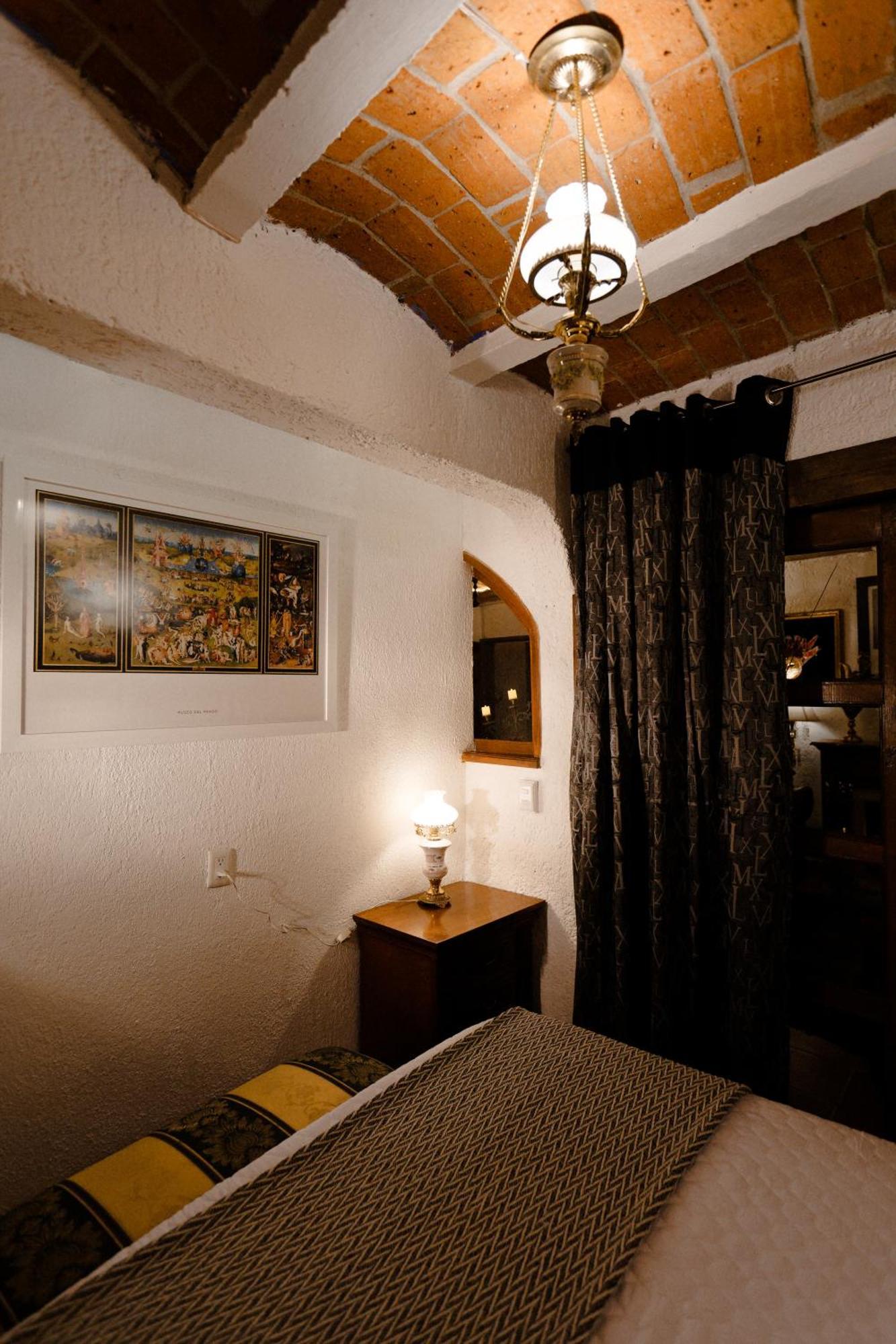 La Casa De Las Poesias