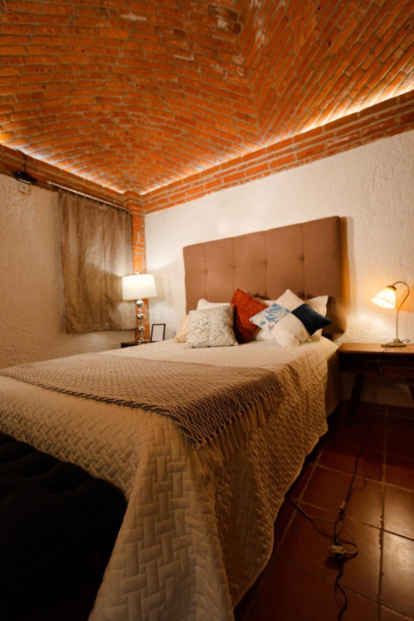 La Casa De Las Poesias Pensión