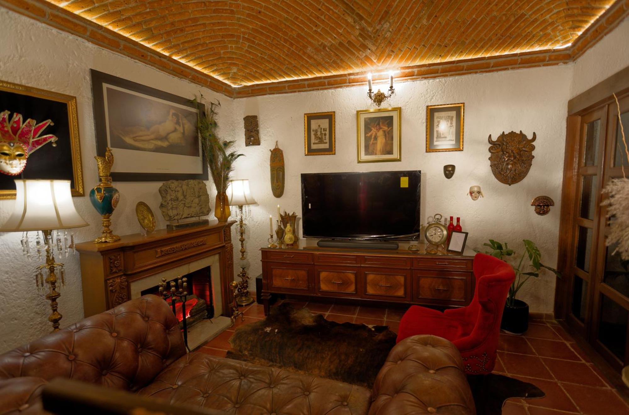 Pensión La Casa De Las Poesias