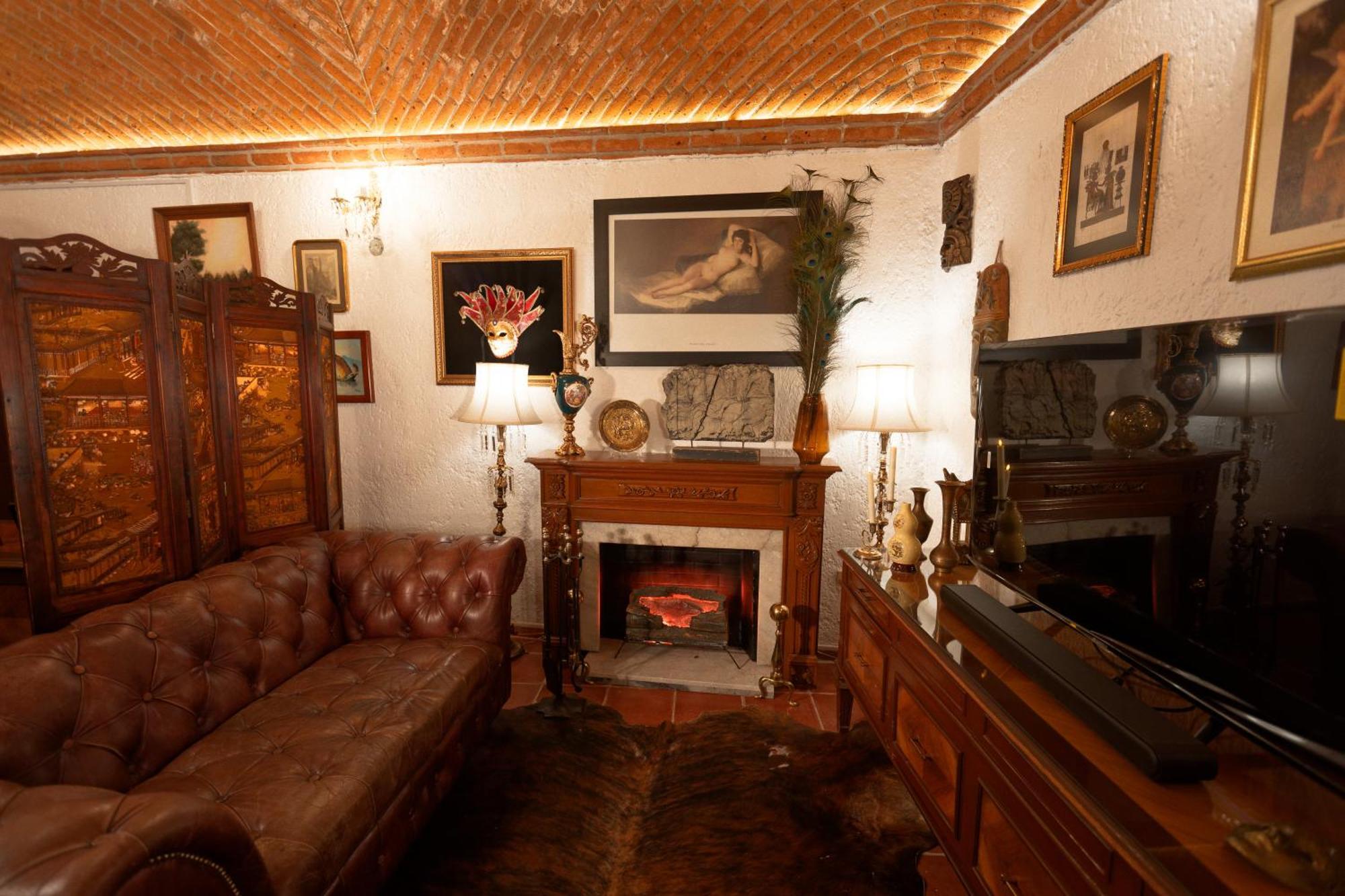 La Casa De Las Poesias *
